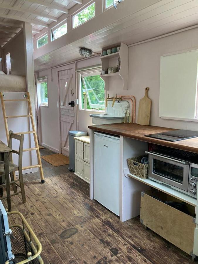 The Showman'S Wagon Wincanton Extérieur photo